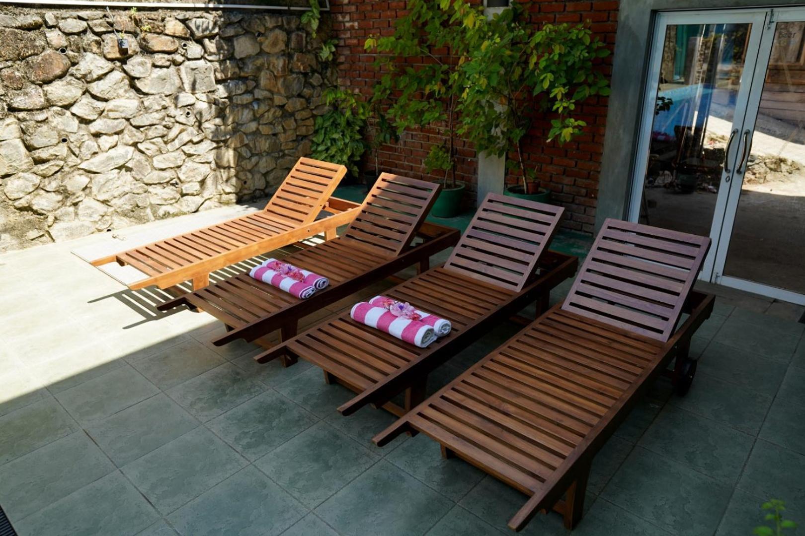 Pub Ceylon Hostel Ела Екстериор снимка